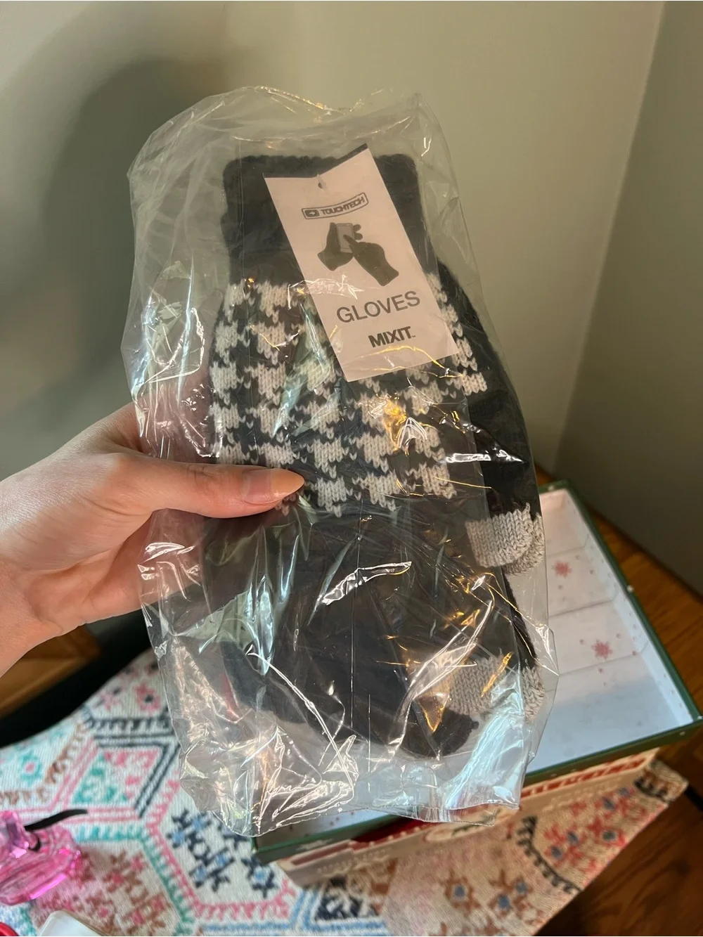 Women’s OS Houndstooth Tech Winter Gloves